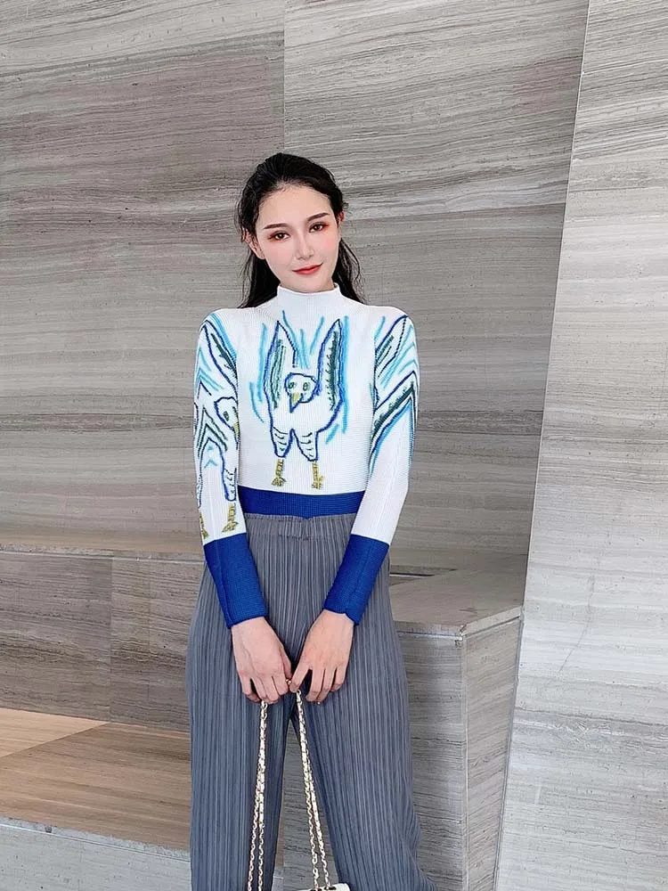 

HOT SELLING Miyake fashion long sleeve Tofu pleats turtleneck Sexy Thin print white T-shirt IN STOCK