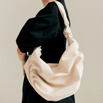 Knot Ring Pleated Cloud Shoulder Bag Women Designer Soft PU Leather Hobos Handbag Female Large Capacity Tote Clutch Bag Fashion
Knot Ring Pleated Cloud Shoulder Bag Women Designer Soft PU Leather Hobos Handbag Female Large Capacity Tote Clutch Bag Fashion