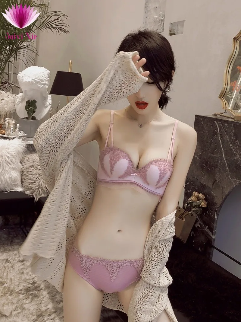 Small Chest Underwear Women's of Comfort Bra Set Ultra Thin Bra Lingerie Bra and Panty Set Underwear Set Women Bras Lace
Small Chest Underwear Women's of Comfort Bra Set Ultra Thin Bra Lingerie Bra and Panty Set Underwear Set Women Bras Lace