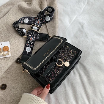 Patent leatherCrossbody Bags For Women 2020 Chain Shoulder Messenger Bag Lady Travel Luxury Handbags and Purses 
Patent leatherCrossbody Bags For Women 2020 Chain Shoulder Messenger Bag Lady Travel Luxury Handbags and Purses