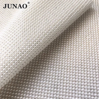 JUNAO 24*40cm 3mm Self Adhesive White Pearl Beads Rhinestone Mesh Trim Pearl Applique Crystal Fabric Strass Ribbon for Crafts 
JUNAO 24*40cm 3mm Self Adhesive White Pearl Beads Rhinestone Mesh Trim Pearl Applique Crystal Fabric Strass Ribbon for Crafts