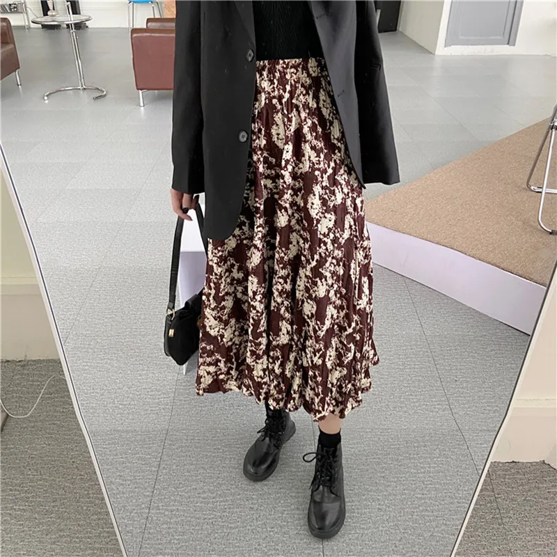 Real Shot 2021 Spring Autumn New Retro Ink Painting Print Pleated Skirt Mid Length High Waist Skirt
Real Shot 2021 Spring Autumn New Retro Ink Painting Print Pleated Skirt Mid Length High Waist Skirt
