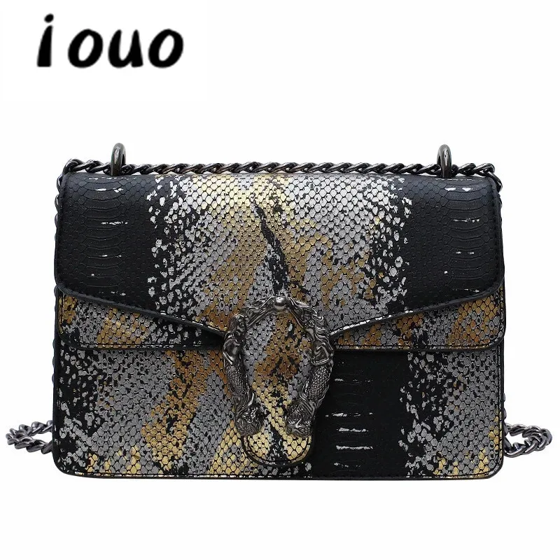 iouo authentic snake pattern female shoulder bag 2020 new chain small square bag European and American fashion ladies square bag
iouo authentic snake pattern female shoulder bag 2020 new chain small square bag European and American fashion ladies square bag