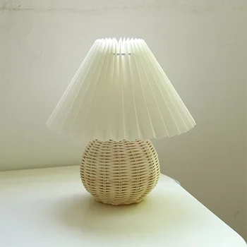 Vintage Rattan Lamp Table Korean Table Lamps for Bedroom Lamp Living Room Light Home Deco Creative Pleats Lamp with Led Bulb E27
Vintage Rattan Lamp Table Korean Table Lamps for Bedroom Lamp Living Room Light Home Deco Creative Pleats Lamp with Led Bulb E27