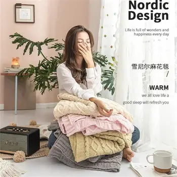 Nordic simple modern chenille light luxury plush bedding sofa woven blanket Thicken Bedspread Warm velvet thick knit sofa
Nordic simple modern chenille light luxury plush bedding sofa woven blanket Thicken Bedspread Warm velvet thick knit sofa
