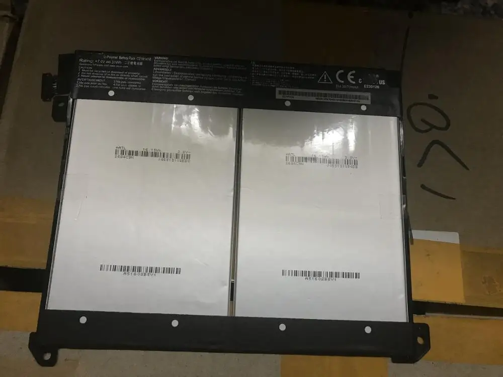 Новый оригинальный аккумулятор для ASUS Transformer T300 Chi C21N1418 7,6 В 31 Вт/ч 
Новый оригинальный аккумулятор для ASUS Transformer T300 Chi C21N1418 7,6 В 31 Вт/ч