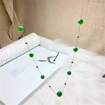 Natural Hetian Jasper gold necklace and choker women's pendant necklace accessories
Natural Hetian Jasper gold necklace and choker women's pendant necklace accessories