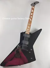 Electric guitar, black, mahogany body, rosewood fingerboard, sold in stock, free shipping
Electric guitar, black, mahogany body, rosewood fingerboard, sold in stock, free shipping