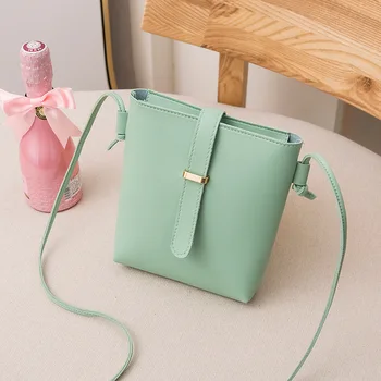 On the new ins net red crossbody bag texture pumping candy color bucket bag 2020 new shoulder bag womens handbags and purses
On the new ins net red crossbody bag texture pumping candy color bucket bag 2020 new shoulder bag womens handbags and purses