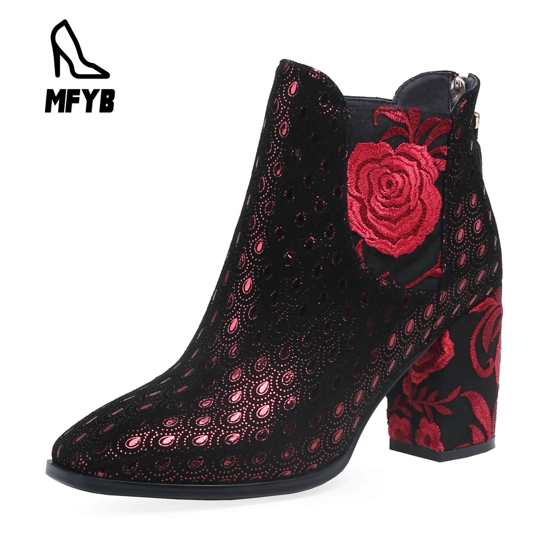 MFYB Women's boots 2019 winter new fashion high-heeled square head sheep anti-velvet embroidery low boots 34-43
MFYB Women's boots 2019 winter new fashion high-heeled square head sheep anti-velvet embroidery low boots 34-43