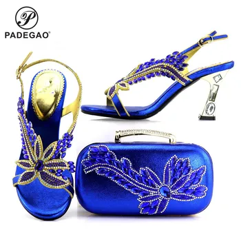 Nigerian Blue Special Design Ladies Matching Shoe and Bag African Shoes and Bags Set for Party Women Shoes 
Nigerian Blue Special Design Ladies Matching Shoe and Bag African Shoes and Bags Set for Party Women Shoes