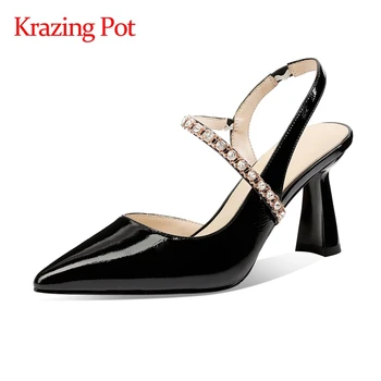 Krazing Pot new cow leather pearl metal decorations pointed toe high strange heel elastic band office lady dress women pumps L25
Krazing Pot new cow leather pearl metal decorations pointed toe high strange heel elastic band office lady dress women pumps L25