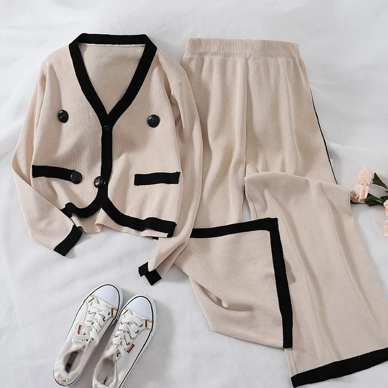 2019 Women Button Knitting Tops And Wide Leg Pants 2 Piece Set Solid Casual Long Sleeve Tops Knitwear Trousers Suit
2019 Women Button Knitting Tops And Wide Leg Pants 2 Piece Set Solid Casual Long Sleeve Tops Knitwear Trousers Suit
