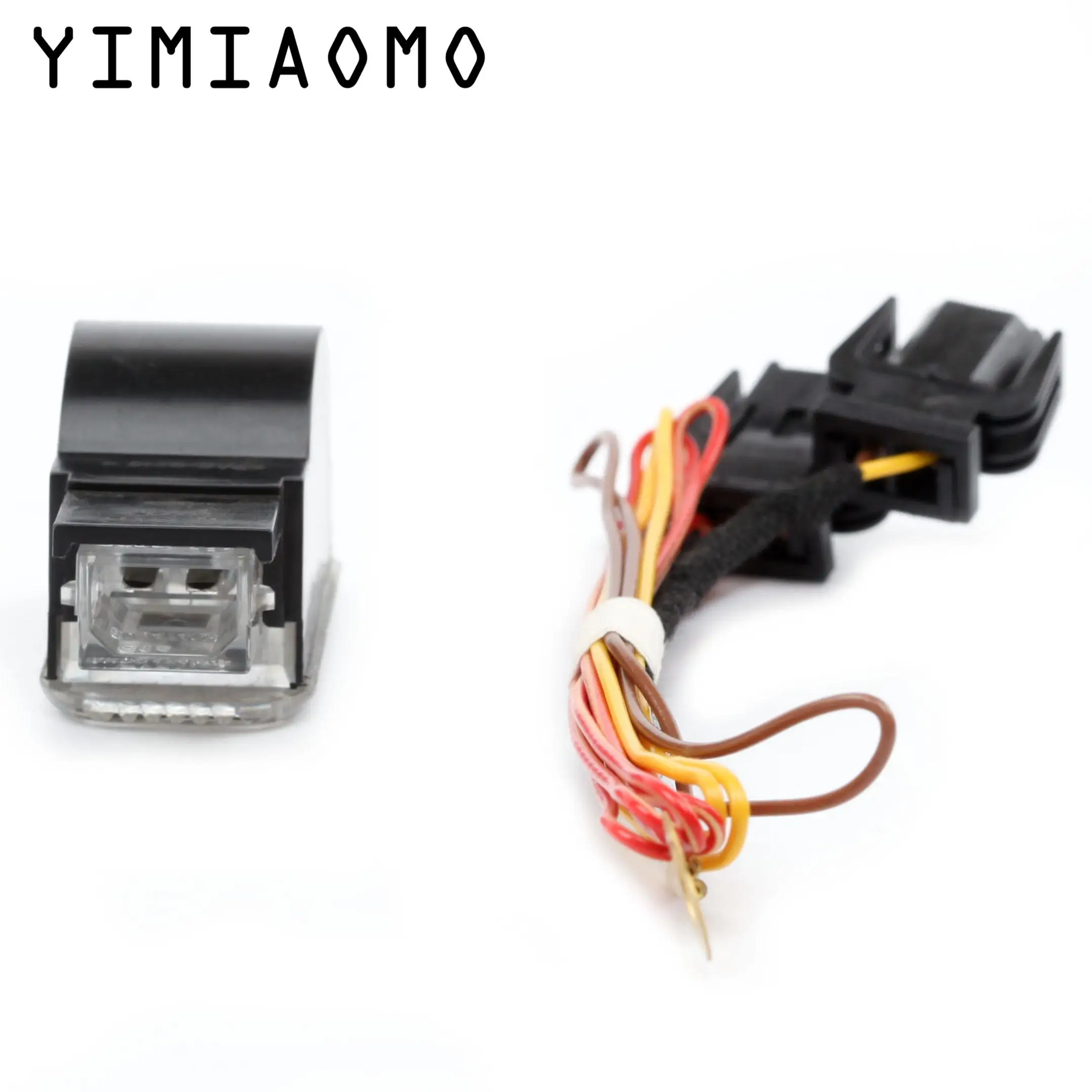 Glove Box Lights & Harness Kit For Audi A4 A5 Q5 TT RS4 RS5 RS6 TTRS VW Sharan Transporter Skoda Yeti Seat Alhambra 8KD947415C
Glove Box Lights & Harness Kit For Audi A4 A5 Q5 TT RS4 RS5 RS6 TTRS VW Sharan Transporter Skoda Yeti Seat Alhambra 8KD947415C