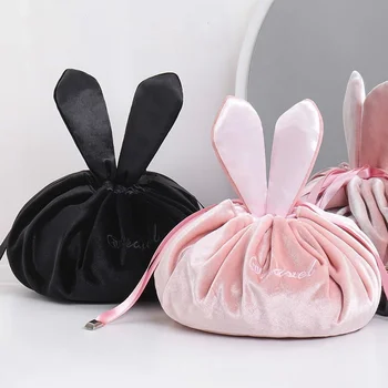 Personality Convenient Drawstring Velvet Rabbit Ears Hand Carry Cosmetic Toiletry Bag Wash Storage Bag
Personality Convenient Drawstring Velvet Rabbit Ears Hand Carry Cosmetic Toiletry Bag Wash Storage Bag
