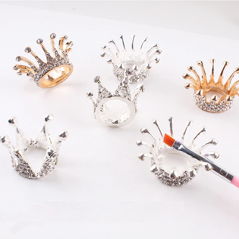 1pc Three-dimensional Embossed Glass Crown Nail Brush Displayer Stand Acrylic UV Gel Painting Pen Displayer Holder Manicure CE34
1pc Three-dimensional Embossed Glass Crown Nail Brush Displayer Stand Acrylic UV Gel Painting Pen Displayer Holder Manicure CE34