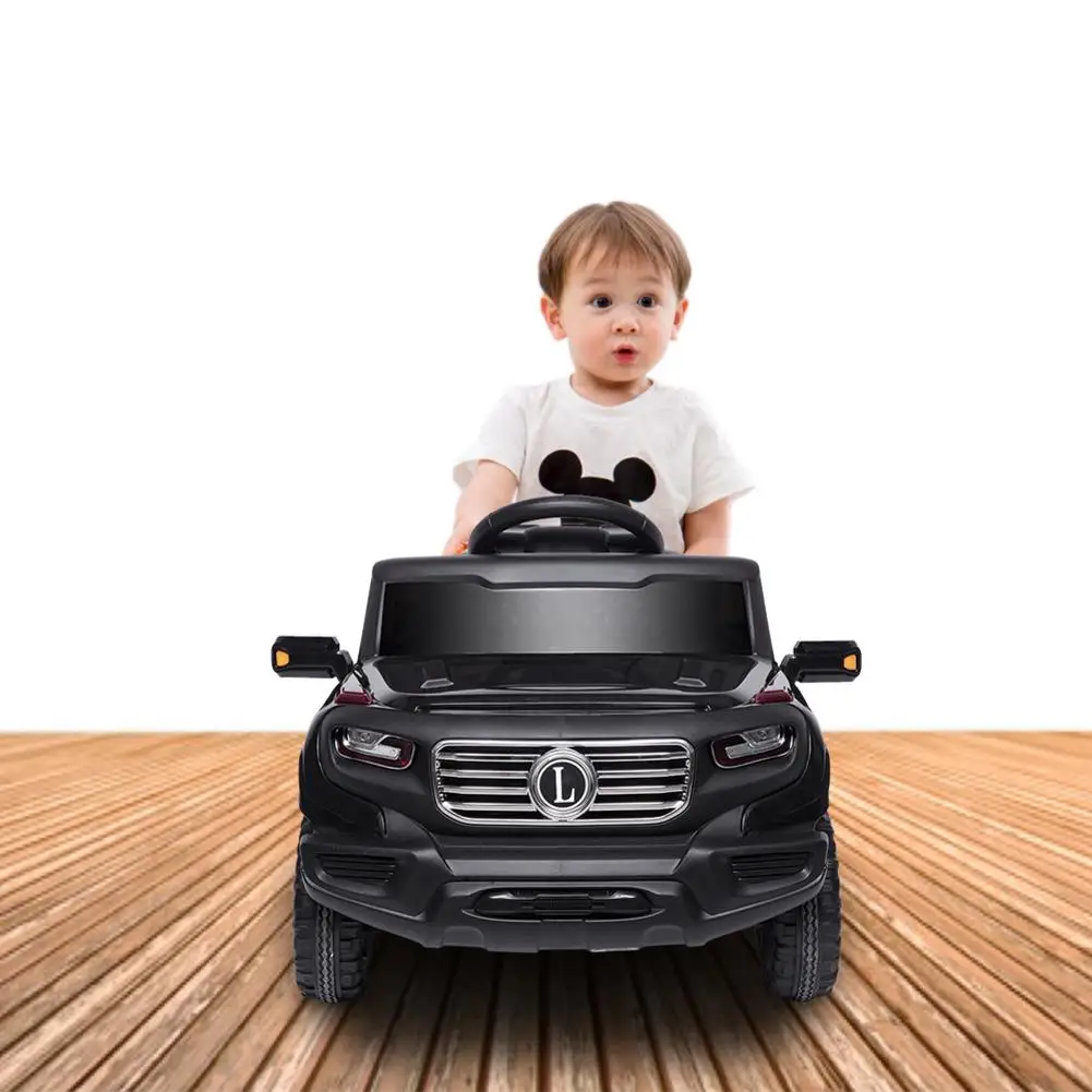 Person - LZ-910 Kids Electric Car with 2.4G Remote Control, Pre-Programmed Music and a strong 35W*1 6V7AH*1 Battery