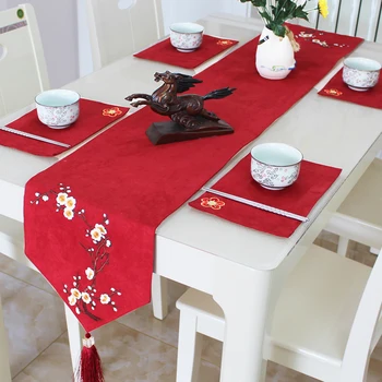 Classical Chinese Style Plum blossom Embroidery Table Runner Phoenix Red Table Flag Decoration for Home Dining Table with Tassel
Classical Chinese Style Plum blossom Embroidery Table Runner Phoenix Red Table Flag Decoration for Home Dining Table with Tassel