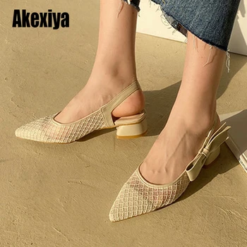 2020 High Heels Pointed Toe Low-heeled Lady Pumps Elegant Slingbacks Spring Summer Women Shoes Fashion bow heels s524
2020 High Heels Pointed Toe Low-heeled Lady Pumps Elegant Slingbacks Spring Summer Women Shoes Fashion bow heels s524