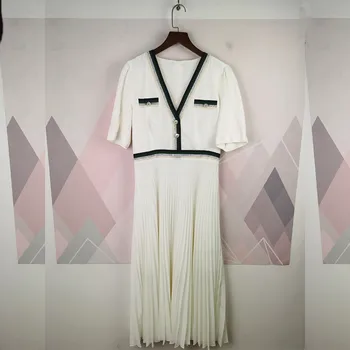Women Dress 2020 Spring and Summer New Elegant V-neck Contrast Color Pleated Waist Dress Mid-length Casual Dress
Women Dress 2020 Spring and Summer New Elegant V-neck Contrast Color Pleated Waist Dress Mid-length Casual Dress
