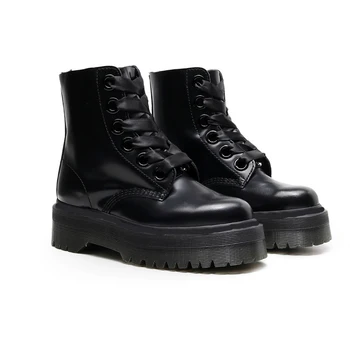 New platform women motorcycle boots 6 holes doc genuine leather lace-up round toe black designer martin short booties size 35-41 
New platform women motorcycle boots 6 holes doc genuine leather lace-up round toe black designer martin short booties size 35-41