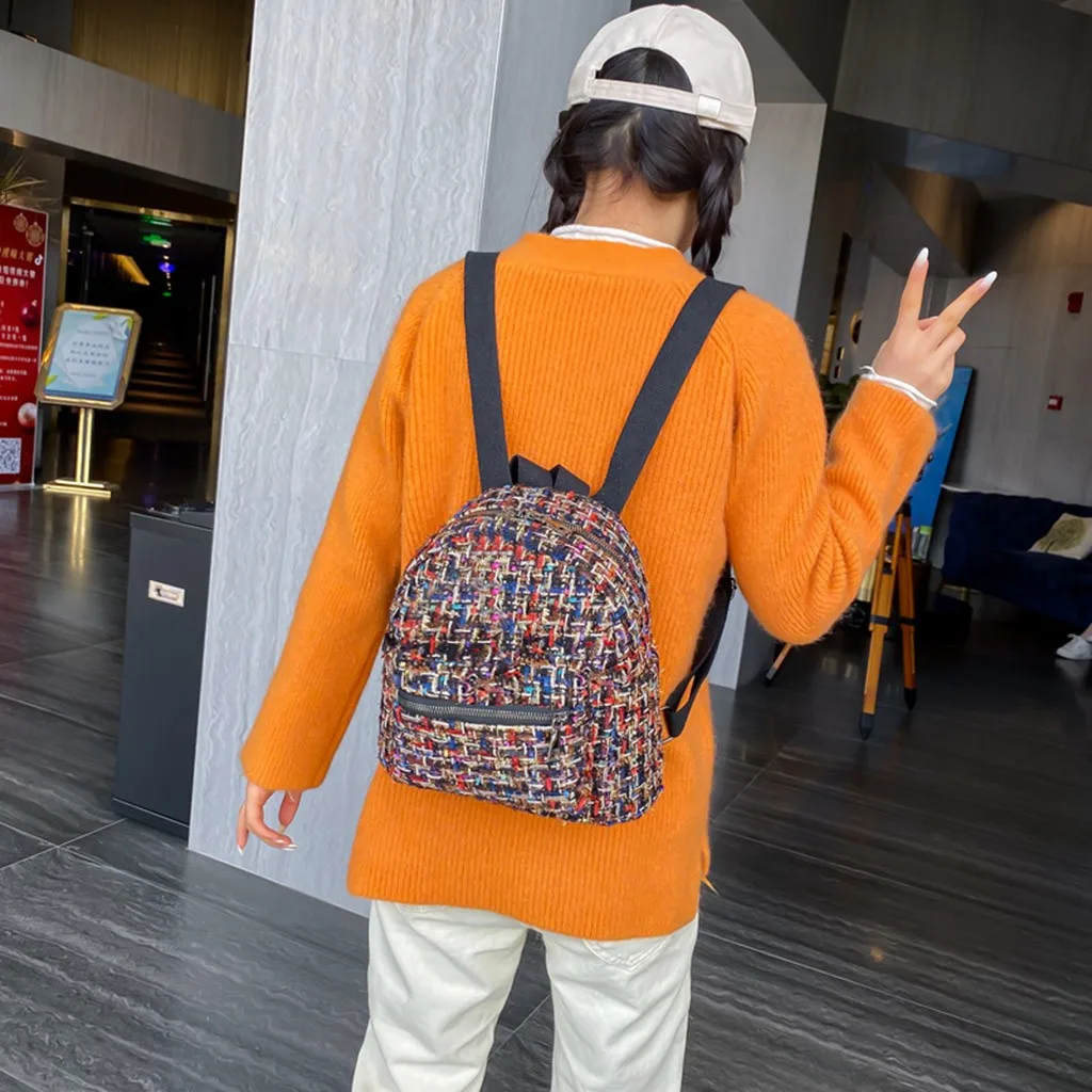 Fashion Women's Backpack Wool Soft Solid Color Plaid Outdoor Simple Zipper Contrast Color Cute Wool Female Backpack Travel Bag
Fashion Women's Backpack Wool Soft Solid Color Plaid Outdoor Simple Zipper Contrast Color Cute Wool Female Backpack Travel Bag