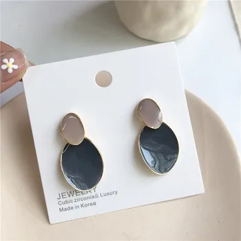 Web Celebrity, Randy Color Stud Earrings Wind Hit Color Drop Glaze High Elegance Personality Joker Earrings Women Push-back
Web Celebrity, Randy Color Stud Earrings Wind Hit Color Drop Glaze High Elegance Personality Joker Earrings Women Push-back