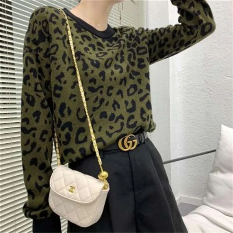 Leopard Womens Sweaters New Casual Loose O-neck Soft Knitted Pullovers Females Fashion All-match Jumpers Tops Autumn Winter 2020
Leopard Womens Sweaters New Casual Loose O-neck Soft Knitted Pullovers Females Fashion All-match Jumpers Tops Autumn Winter 2020