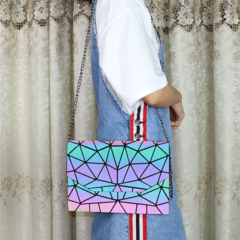 Ladies Handbags Fashion Chains Messenger Bags for Shopping 2020 One-shoulder Portable Large Capacity Bags Simple Designer Bags
Ladies Handbags Fashion Chains Messenger Bags for Shopping 2020 One-shoulder Portable Large Capacity Bags Simple Designer Bags