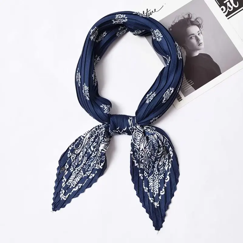 Fashion Women Pleated Stripe Print Silk Scarf Casual Simple Wild Foulard Ladies Scarves Cachecol Solid Color Crinkle Hijab
Fashion Women Pleated Stripe Print Silk Scarf Casual Simple Wild Foulard Ladies Scarves Cachecol Solid Color Crinkle Hijab