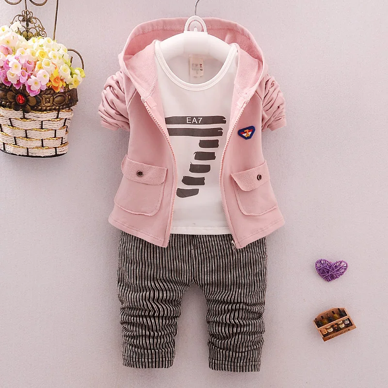 Clothing suit Boy girl fashion all-match new hooded jacket coat bottoming shirt + pants three-piece Beibei Quality child clothes
Clothing suit Boy girl fashion all-match new hooded jacket coat bottoming shirt + pants three-piece Beibei Quality child clothes