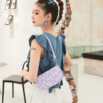 Fashion Flower Daisy Handbag Women Underarm PU Leather Lady Elegant Messenger Shoulder Bags Outdoor Shopping Traveling Ornaments
Fashion Flower Daisy Handbag Women Underarm PU Leather Lady Elegant Messenger Shoulder Bags Outdoor Shopping Traveling Ornaments