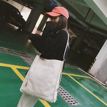 Canvas Ladies 2019 New Korean Version of The Wild One-shoulder Messenger Bag Fashion Style Student Class Mochila Escolar
Canvas Ladies 2019 New Korean Version of The Wild One-shoulder Messenger Bag Fashion Style Student Class Mochila Escolar