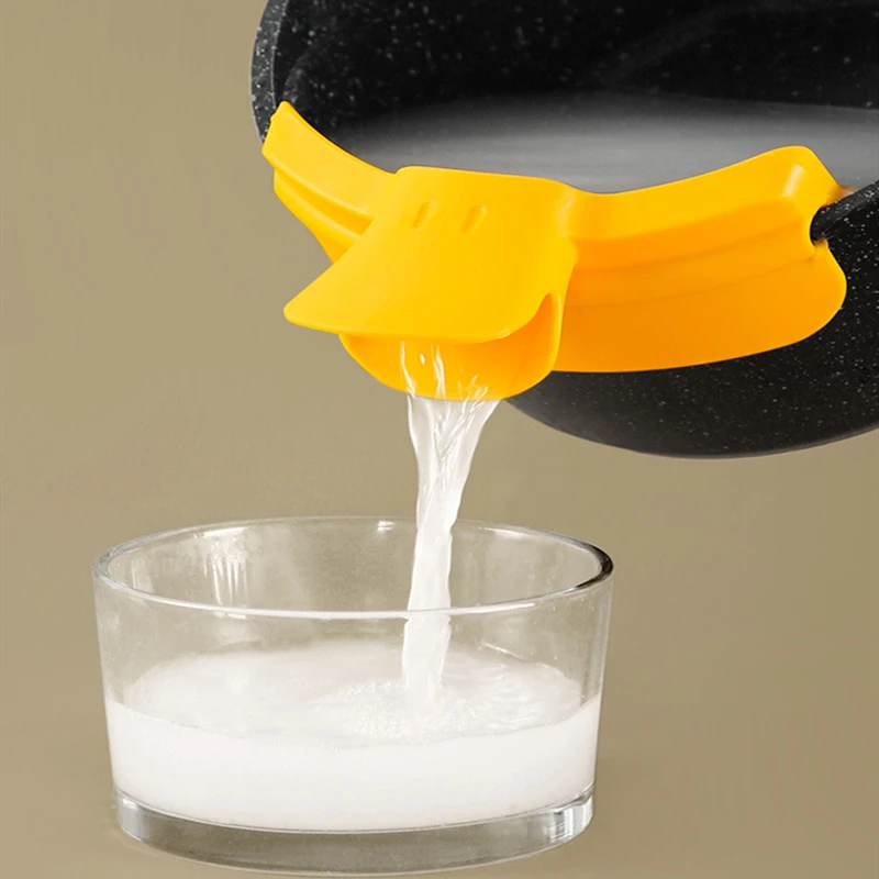 Silicone Anti-spill Duckbill Drain Pans Leak-proof Pot Round Mouth Edge Liquid Deflector Funnel Soup Diversion Kitchen Tool
Silicone Anti-spill Duckbill Drain Pans Leak-proof Pot Round Mouth Edge Liquid Deflector Funnel Soup Diversion Kitchen Tool