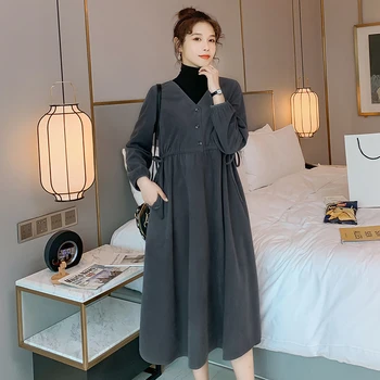 9965# Autumn Winter Korean Fashion Maternity Long Dress One Piece High Neck Corduroy Clothes for Pregnant Women Loose Pregnancy
9965# Autumn Winter Korean Fashion Maternity Long Dress One Piece High Neck Corduroy Clothes for Pregnant Women Loose Pregnancy