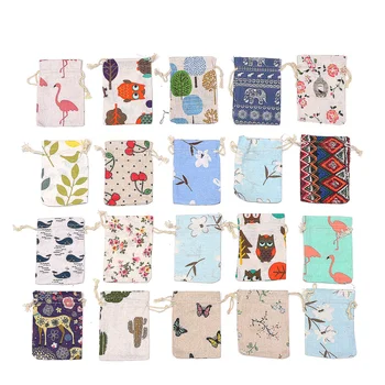 20Pcs Linen Mini Bag Printing Candy Bag Creative Drawstring Pouch Gift Bag Mosquito Repellent Pouch Sachet (Random Style)
20Pcs Linen Mini Bag Printing Candy Bag Creative Drawstring Pouch Gift Bag Mosquito Repellent Pouch Sachet (Random Style)