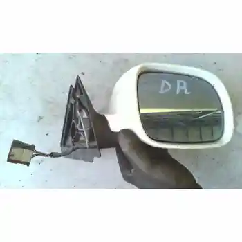 5 PIN Right Rearview Mirror Audi A3 (8l) 1.9 Tdi 
5 PIN Right Rearview Mirror Audi A3 (8l) 1.9 Tdi