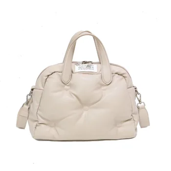 Famous Brand Design Winter Bags for Women 2020 Soft Leather Shoulder Bag Women's Handbags Large Capacity Fashion Pillow Tote Bag
Famous Brand Design Winter Bags for Women 2020 Soft Leather Shoulder Bag Women's Handbags Large Capacity Fashion Pillow Tote Bag