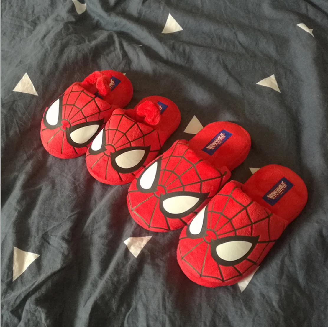 Spring and Autumn Spider-man Cartoon Sandals Couple Flip Flops Warm Cotton Slippers Cute Slippers Furry Shoes Shoes Women Slides
Spring and Autumn Spider-man Cartoon Sandals Couple Flip Flops Warm Cotton Slippers Cute Slippers Furry Shoes Shoes Women Slides