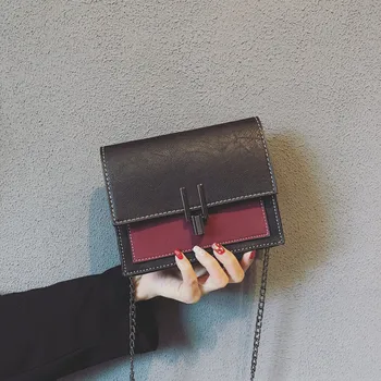 Hot retro women's small square bag 2020 new color matching red high-end key bag crossbody shoulder bag chic hit color chain bag
Hot retro women's small square bag 2020 new color matching red high-end key bag crossbody shoulder bag chic hit color chain bag