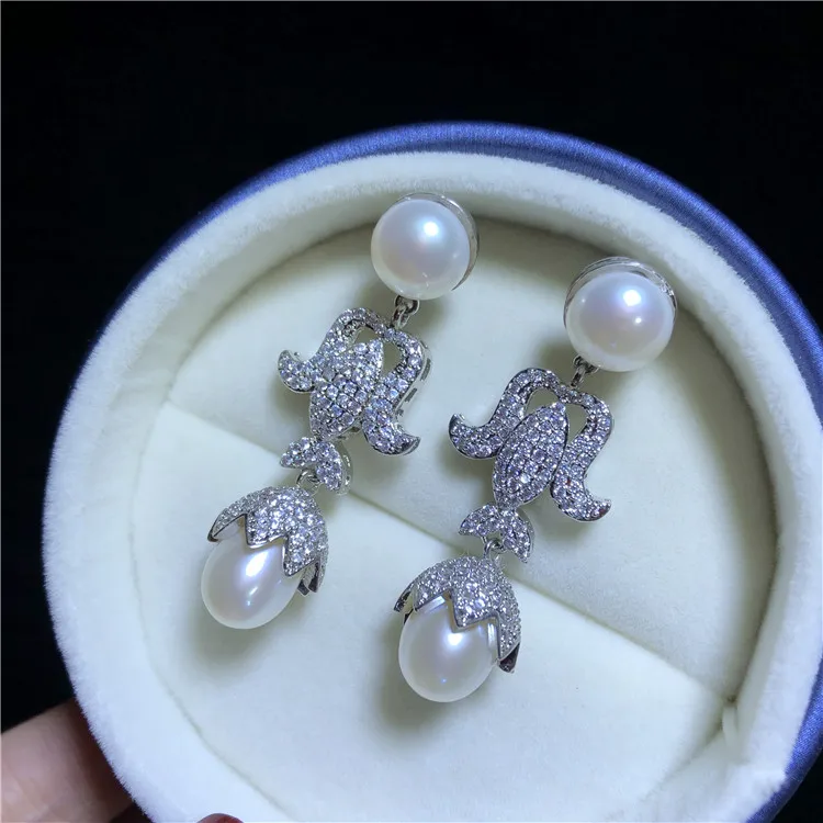 Woman court natural white rice freshwater pearl micro inlay zircon accessories drop earrings luxury
Woman court natural white rice freshwater pearl micro inlay zircon accessories drop earrings luxury