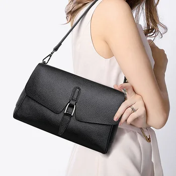 2020 new large-capacity niche leather female bag first layer cowhide small square bag ladies shoulder bag
2020 new large-capacity niche leather female bag first layer cowhide small square bag ladies shoulder bag