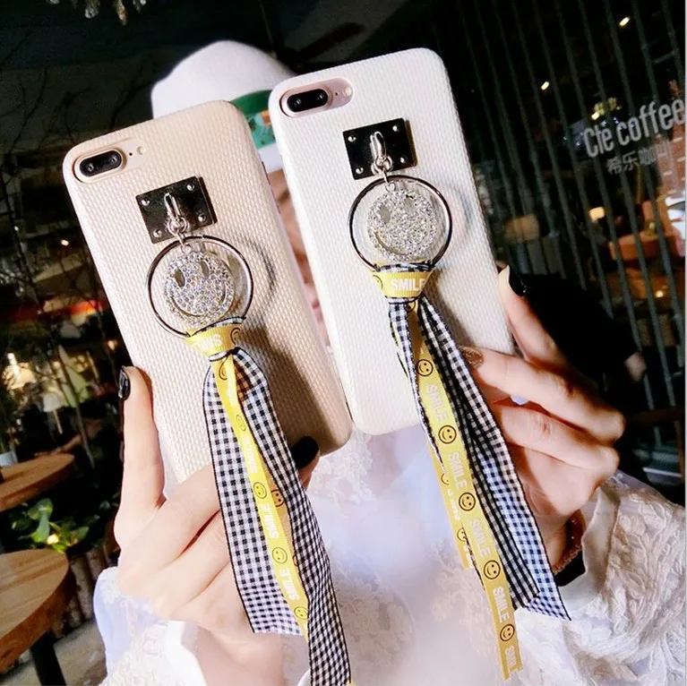case for iPhone 11 XR 7 8 11 Pro Max X XS Max Plus 6 6s cover Crystal Smiley Face Tassels Case Female
case for iPhone 11 XR 7 8 11 Pro Max X XS Max Plus 6 6s cover Crystal Smiley Face Tassels Case Female