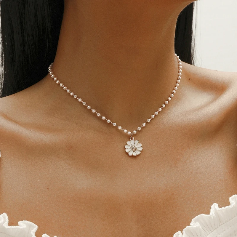 Фото Жемчужное ожерелье-чокер Kpop для женщин цепочка на шею цветочная подвеска бусины