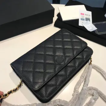 2020 Classic Women's Bag High Quality Caviar Flap Shoulder Bag Square Stripe Chain Leather Gold Chain Silver Chain Bag Woc
2020 Classic Women's Bag High Quality Caviar Flap Shoulder Bag Square Stripe Chain Leather Gold Chain Silver Chain Bag Woc