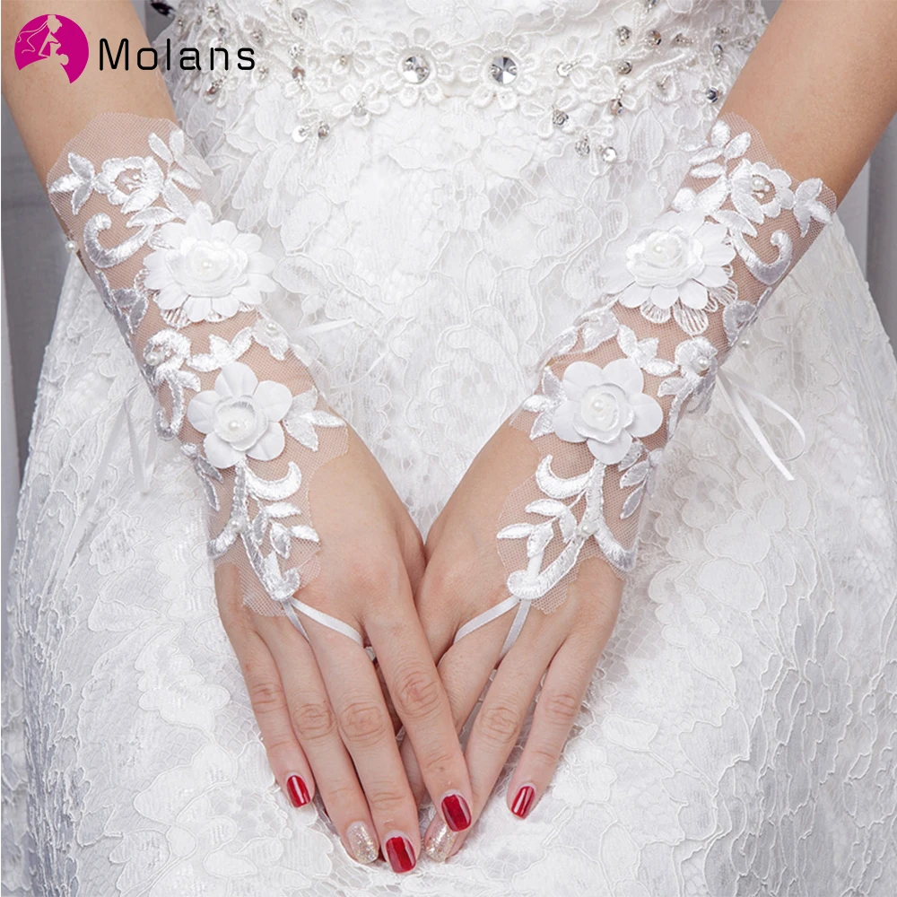 Molans 1 Pair of Pearl White Flower Decorated Fingerless Bridal Lace Gloves for Wedding Party Bride Gloves Wedding Accessories
Molans 1 Pair of Pearl White Flower Decorated Fingerless Bridal Lace Gloves for Wedding Party Bride Gloves Wedding Accessories