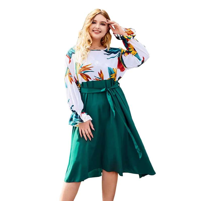 Sweet Round Neck Lotus Leaf Sleeve Print Stitching Green Dress 2020 Autumn And Winter OL Ladies Contrast Color Plus Size Dress 
Sweet Round Neck Lotus Leaf Sleeve Print Stitching Green Dress 2020 Autumn And Winter OL Ladies Contrast Color Plus Size Dress