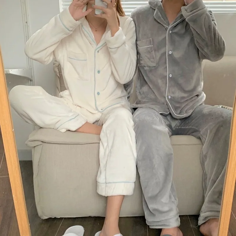 2020 Pajama Woman Winter Thick Loose Flannel Pajamas Suit Couple Models Pure Color Simple Pure Color Home Service Suit for Women
2020 Pajama Woman Winter Thick Loose Flannel Pajamas Suit Couple Models Pure Color Simple Pure Color Home Service Suit for Women