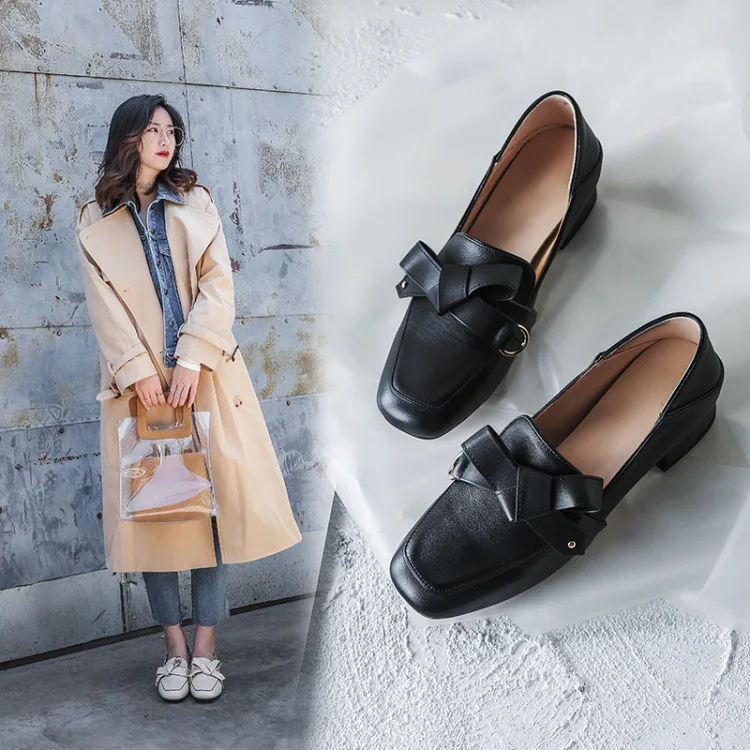 Small Leather Shoes Women's 2018 New Style Versatile Korean-style Low Heel Square Head England Flat Loafers Slip-on Loafers Fash
Small Leather Shoes Women's 2018 New Style Versatile Korean-style Low Heel Square Head England Flat Loafers Slip-on Loafers Fash