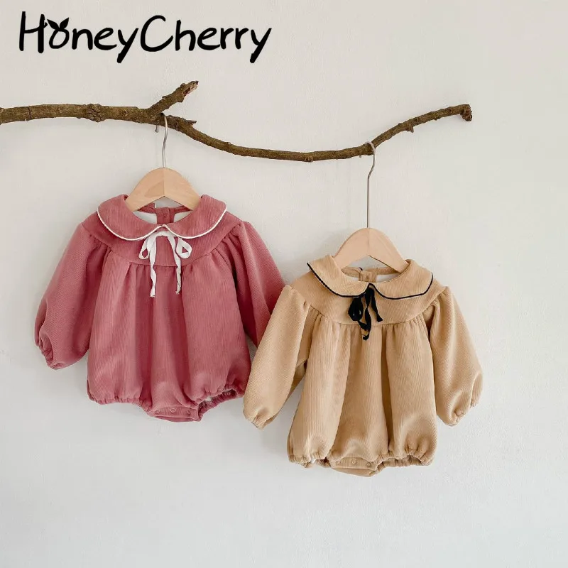 Ins autumn and winter baby collar solid color baby romper newborn clothes one piece creeper with plush thickening
Ins autumn and winter baby collar solid color baby romper newborn clothes one piece creeper with plush thickening